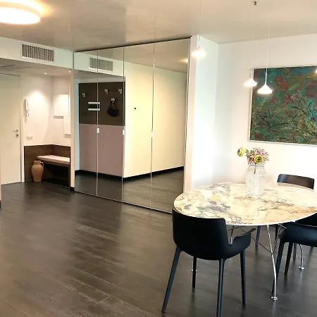 Grand Sissi Apartman Trieszt